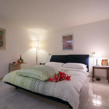 Due Laghi Apartment Brezzo