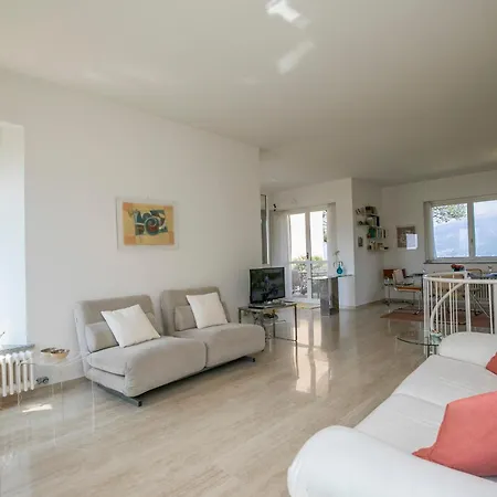 Apartment Due Laghi